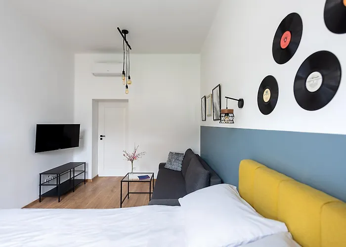 St Florian Apartmán *